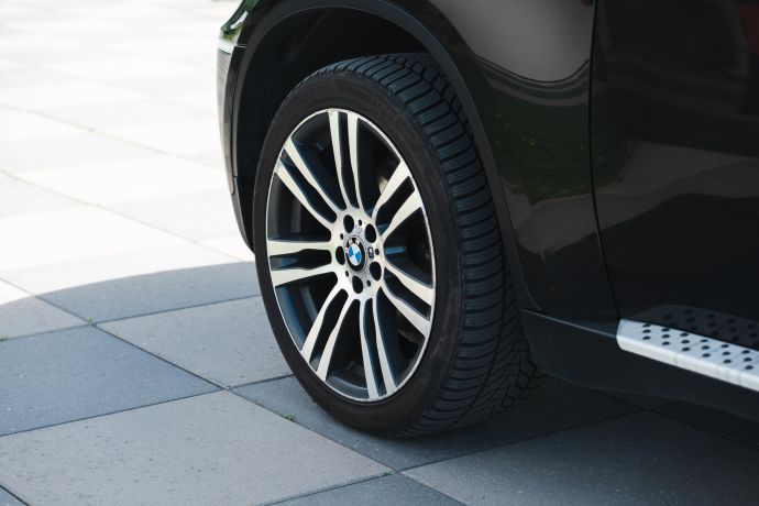 BMW-2