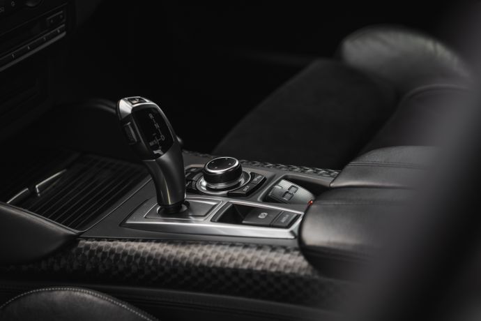 BMW-8