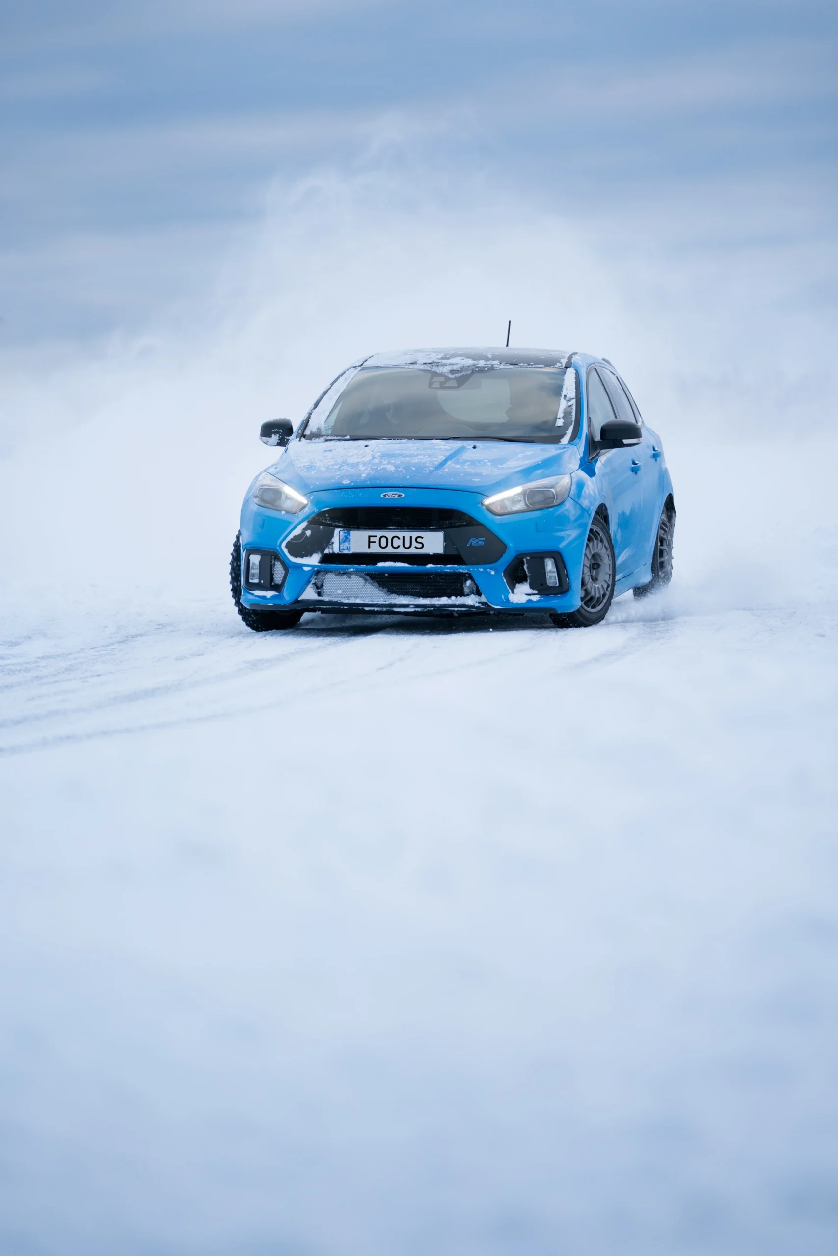 Focus RS I Auto ilupilt